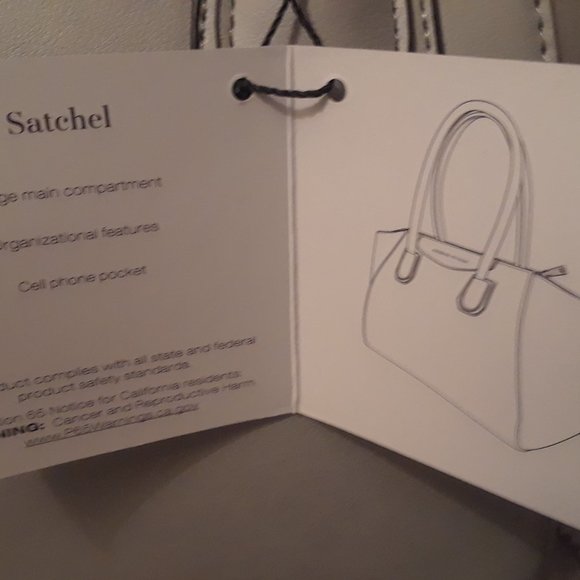 Adrienne Vittadini bag - Picture 3 of 3